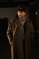 肖虎（于荣光饰演）