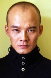 崔凯（王东栋饰演）