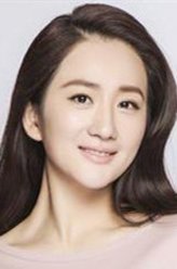 沈璐（李玥饰演）