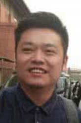 面试经理（魏伟饰演）