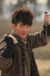 圭由诚一（魏炳桦饰演）