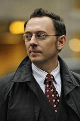 哈罗德·芬奇/Harold Finch（宅总）（迈克尔·爱默生饰演）