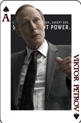 维克托·佩特罗夫（拉斯·米克尔森饰演）