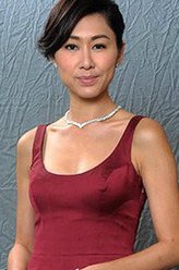 方明瑜（胡定欣饰演）