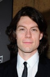 Kyle Barnes（派屈克·福吉特饰演）