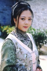 胡氏（梁丽饰演）