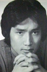 万鹏王（刘永饰演）