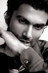 森德希·拉玛莫西（森德希·拉玛莫西饰演）