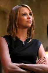 芙蕾雅（赖莉·维可饰演）