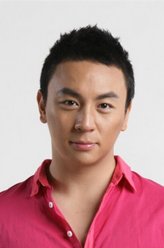 少年张无忌（释小龙饰演）