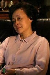顾母（黄梅莹饰演）