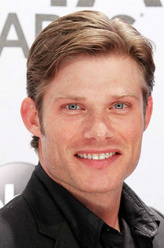 Will Lexington（克里斯·卡马克饰演）