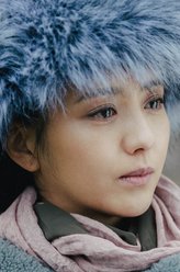 舒婕（佟丽娅饰演）