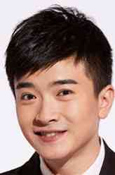 傅小言（闫安饰演）