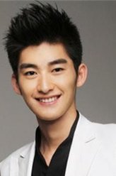 王静江（张翰饰演）