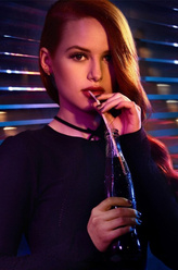 Alice Cooper（梅晨·阿米克饰演）