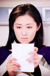 罗依静（涂黎曼饰演）