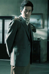 郝云峰（夏凡饰演）