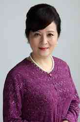 李水仙（朱亚英饰演）