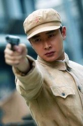 马龙（罗晋饰演）