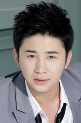 韩天乐（张浩天饰演）