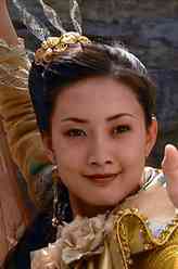 江怜月（牛莉饰演）