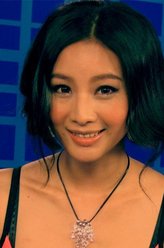 点点妈（蔡紫芬饰演）