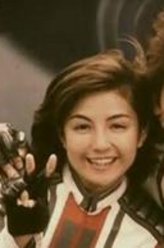 柳濑丽娜（吉本多香美饰演）