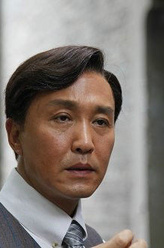 夏之前（吴刚饰演）