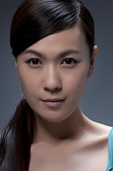 童月（江佳奇饰演）