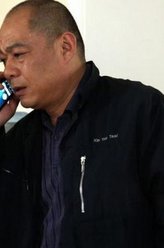 高二国（赵君饰演）