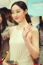 季晴（蒋梦婕饰演）