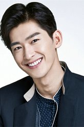 汤骏（张翰饰演）