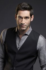 Lucifer Morningstar（汤玛士·艾利斯饰演）