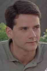 坎贝尔·斯科特（坎贝尔·斯科特饰演）