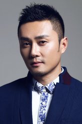 林觉（章贺饰演）