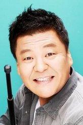 李应岛（成志娄饰演）