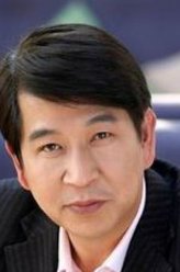 李又麟（李又麟饰演）