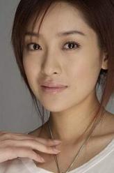 王光美（俞颖饰演）