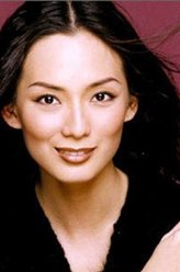 雪儿（郑秀珍饰演）