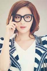 郝丽人（甘婷婷饰演）