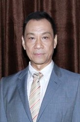 麦志行（王学圻饰演）