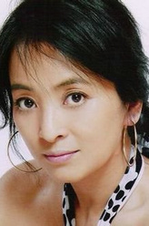 老板娘（李勤勤饰演）