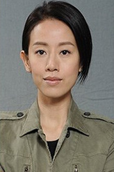 赵美贤（贤仔）（梁靖琪饰演）