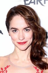 Wynonna Earp（梅兰妮·斯科洛凡诺饰演）