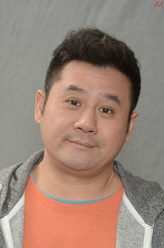 余加劲（麦长青饰演）
