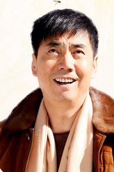 李宽（范明饰演）