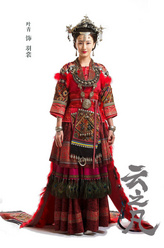 羽裳（叶青饰演）