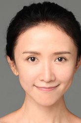 夏羽（彭心宜饰演）