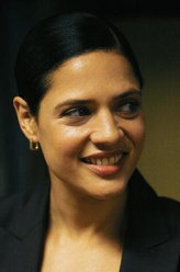 Vlasik（莫尼克·加布里埃拉·库尔内饰演）